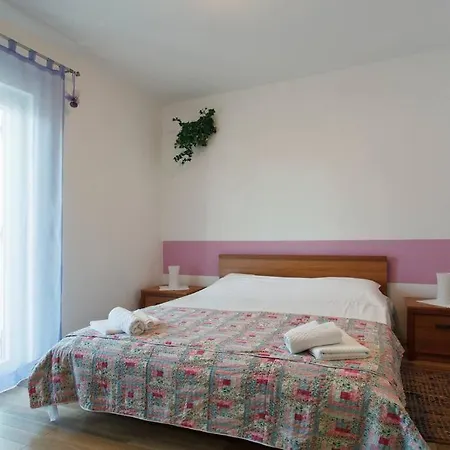 Apartamento Komforan 2+2 *